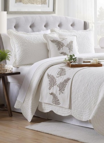 Decorative king bed runner - bed,