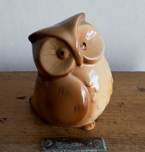 Vintage adorable rotund brown