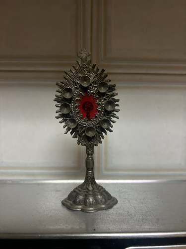 Pewter monstrance for house - for,