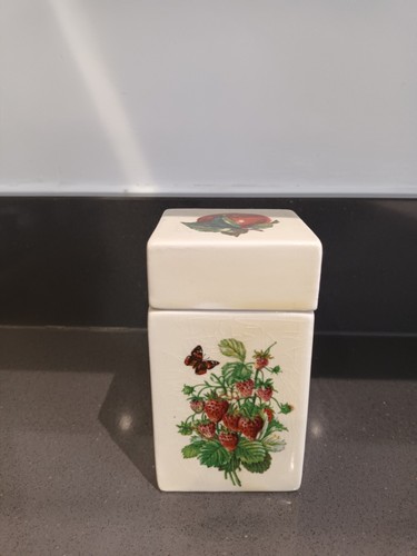 Crown devon squared lidded - squared,