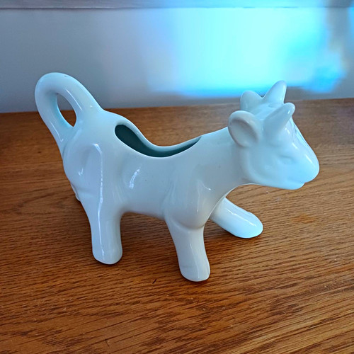 White glossy ceramic - white,