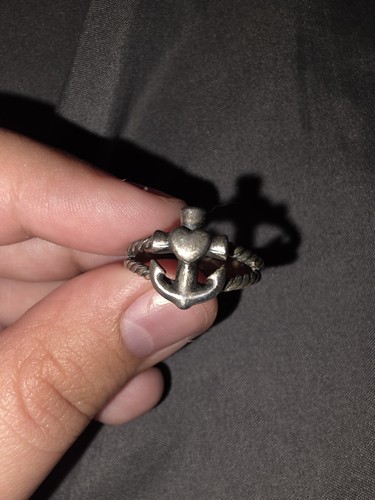 Retired james avery faith - retired,