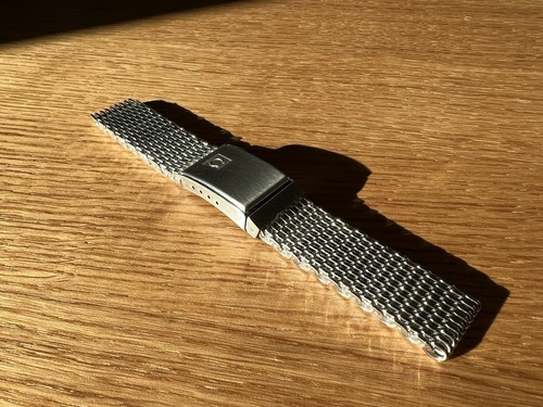 Genuine omega shark mesh - shark,