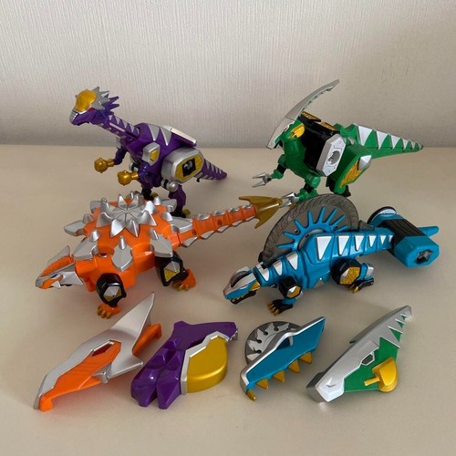 Power rangers dino - rangers, thunder