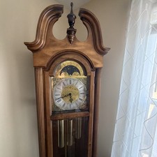 Howard Miller 610-710