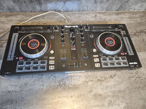 Numark mixtrack platinum 4 - mixtrack,
