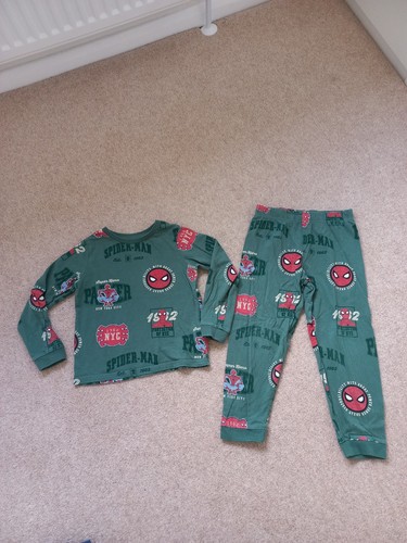 Boys green spiderman - m&s,