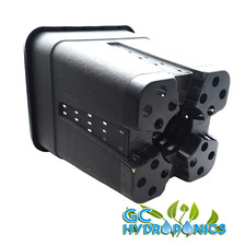 Square Plastic Plant Pots –