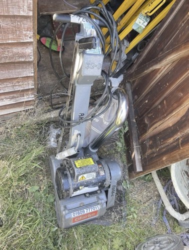 Clarke industrial corded - clarke,
