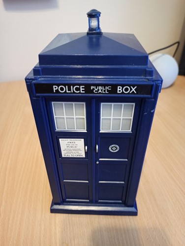 Doctor who 11th tardis - doctor,