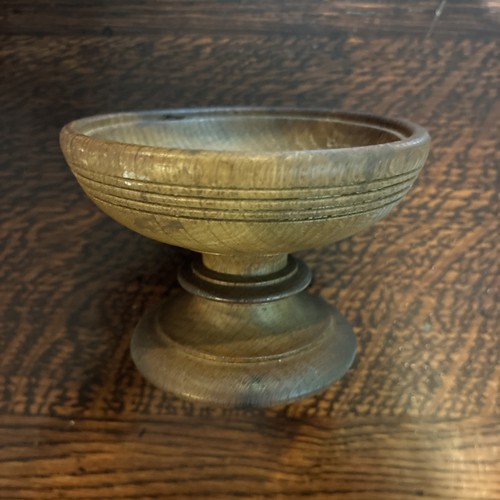 Antique footed wooden open - footed,