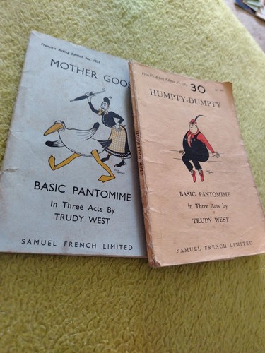 Basic pantomime three acts - basic, in