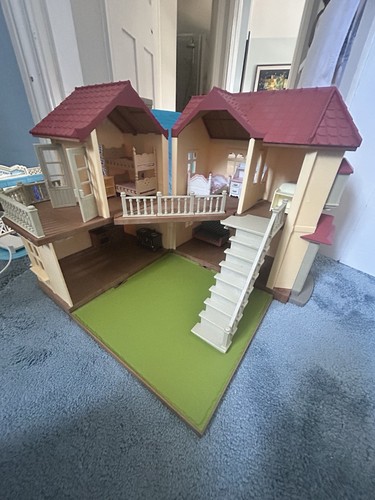 Sylvanian families beechwood - sylvanian,