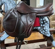devoucoux  Chiberta saddle 18
