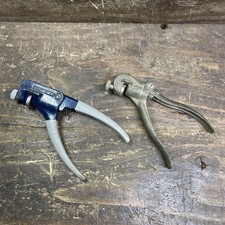 2x ECLIPSE TOOLS FOR SETTING TEETH FOR A TOOL THAT CUTS WOOD. CARPENTRY/WORKSHOP