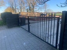 Iron Gates - Heavy Duty  - for Driveway - incl  posts - width 474