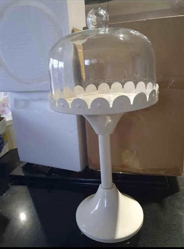 White round pedestal - white,