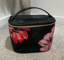 New Ted Baker Soft Vanity Case - Black & Pink Floral- Branded Handle & Zipper