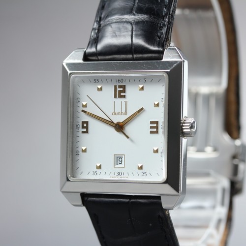 Quartz near mint dunhill - quartz,