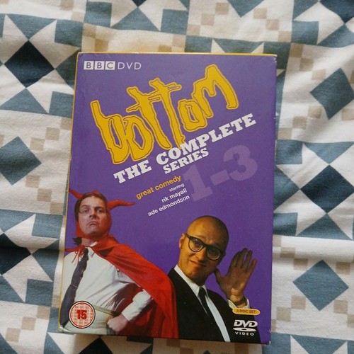 Bottom series 3 - bottom,