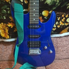 Squier by Fender Showmaster