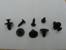 5x Black Plastic Trim Clip 6mm, central push pin type, moulded dummy screw head