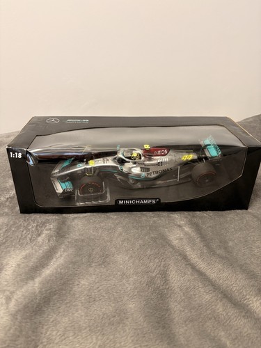 Minichamps 110 220044 - 110,