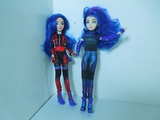 2 x Disney Descendants 3 Dolls