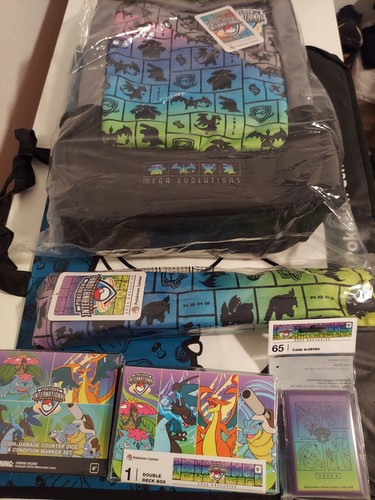 Pokemoncenter exclusive - pokemoncenter,