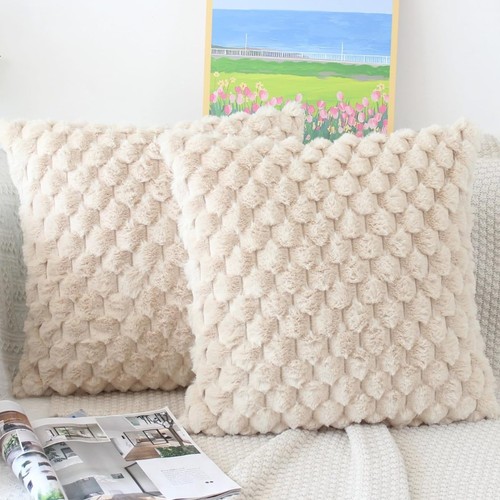 Fluffy faux fur cushion covers - faux,