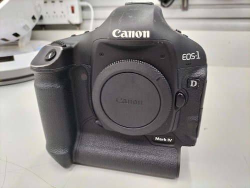 Canon eos mark - canon, digital