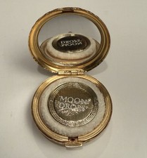 Vintage 60s Revlon “Moon Drops” Basket Weave Compress COMPACT