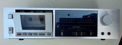 Pioneer 320 stereo cassette - pioneer,
