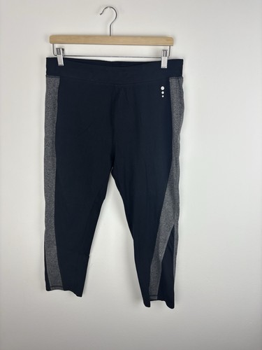 Black cropped leggings size - tu,