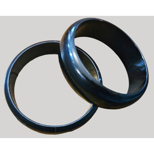 Black plastic bangles - black,