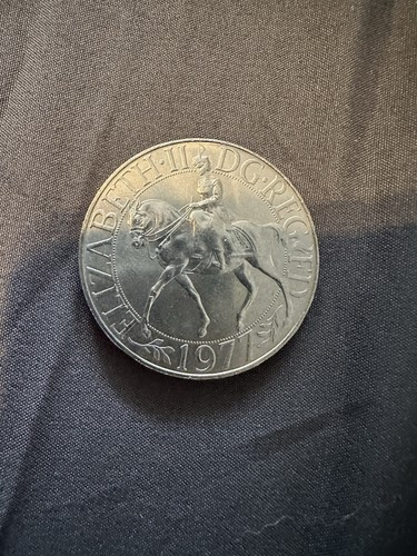 Rare 1977 queen elizabeth ii - queen,