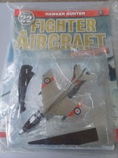 Amercom 1:100 Diecast Model