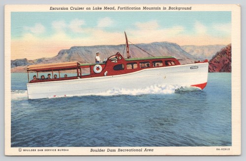 Wooden motorboat excursion - wooden,
