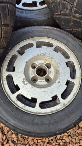 Pirelli slot alloy wheels - p,