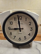 Jones Quartz Wall Clock Black