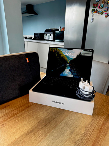 Apple macbook air 6in - macbook,