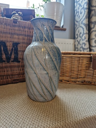 Large studio pottery blue - large,