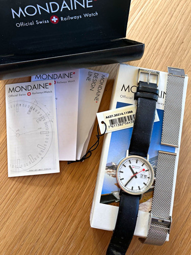 Mondaine swiss railways watch - mondaine,