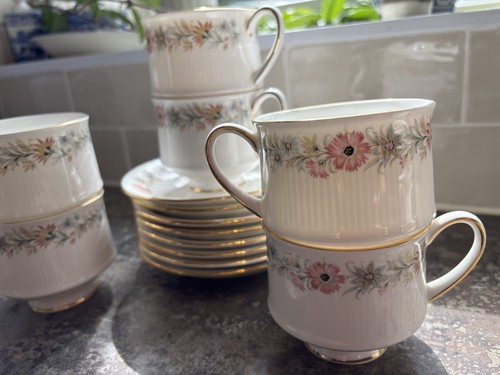 Paragon bone china - china, belinda