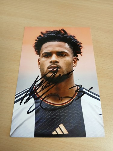 Signed photo almugera kabar - signed,