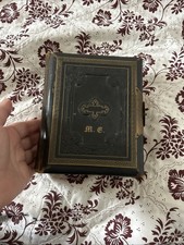 Antique Victorian LeatherClasped Photo Album with 29 Photos