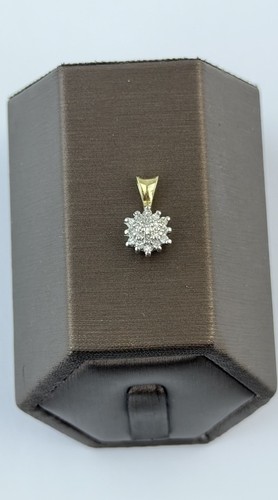 Diamond 9ct gold pendant - diamond,