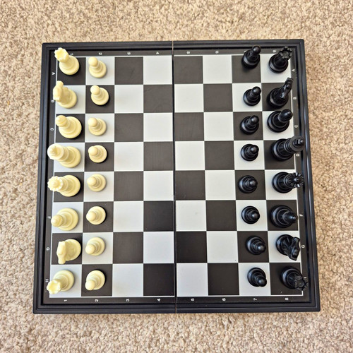 Folding plastic chess set - folding,