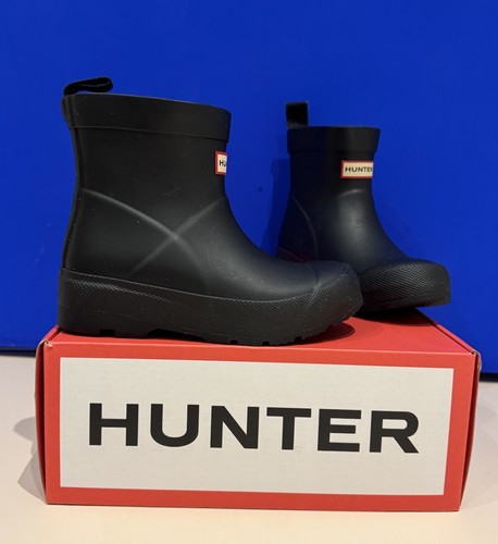 Worn once pristine hunter kids - worn,