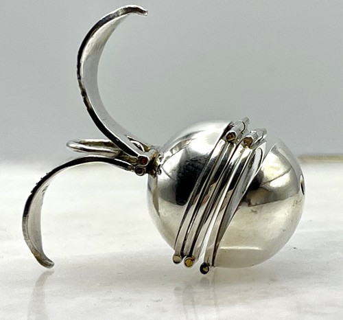 Unusual solid silver folding - solid,